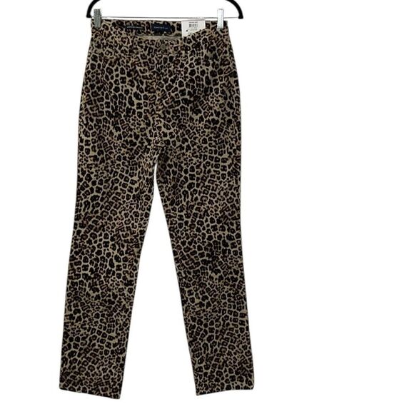 Charter Club Leopard Print Straight Leg Pants(Size 6) - Picture 3 of 11